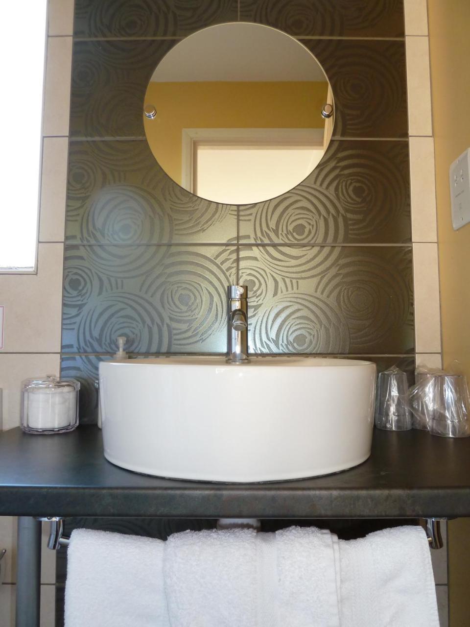 The Willows Guest House Takeley Εξωτερικό φωτογραφία